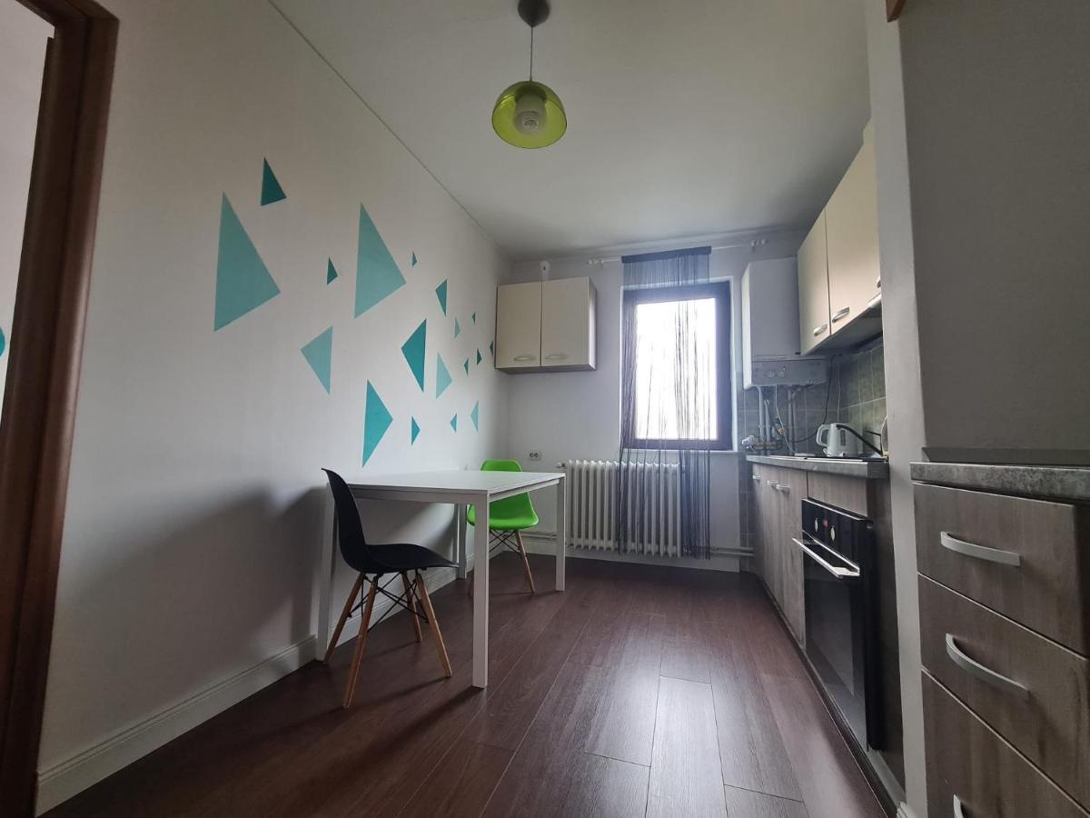 Nosen Apartment Bistrita  Bagian luar foto