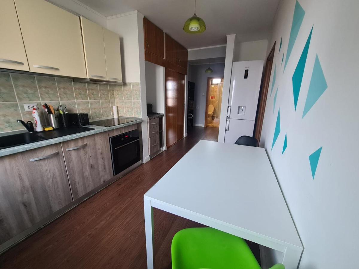 Nosen Apartment Bistrita  Bagian luar foto